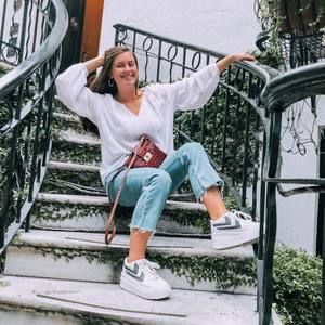 Meet your Posher, Ashlyn